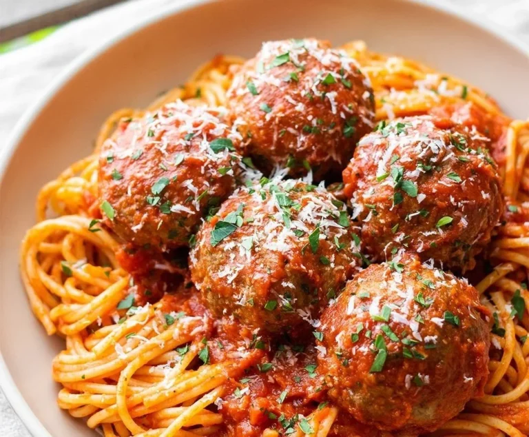 Delicious melt-in-your-mouth Italian meatballs served with marinara sauce