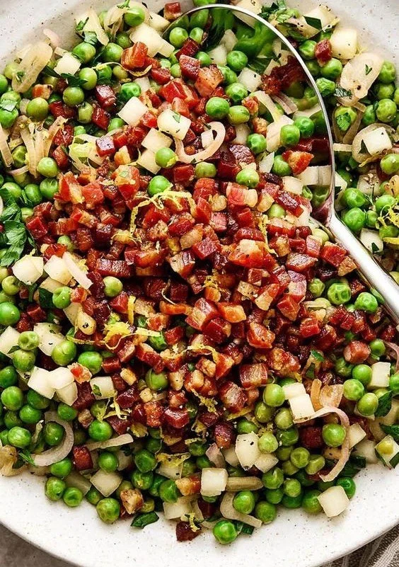 Bowl of vibrant green peas as a festive side dish for Thanksgiving dinner
